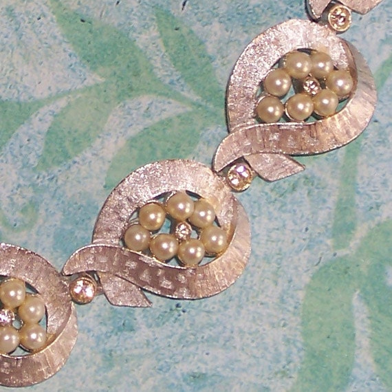 Vintage Silver Ribbon with Faux Pearl Clusters and Rinestones Bracelet