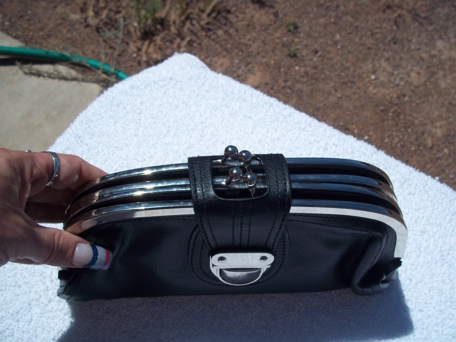 Double Kisslock Black Clutch