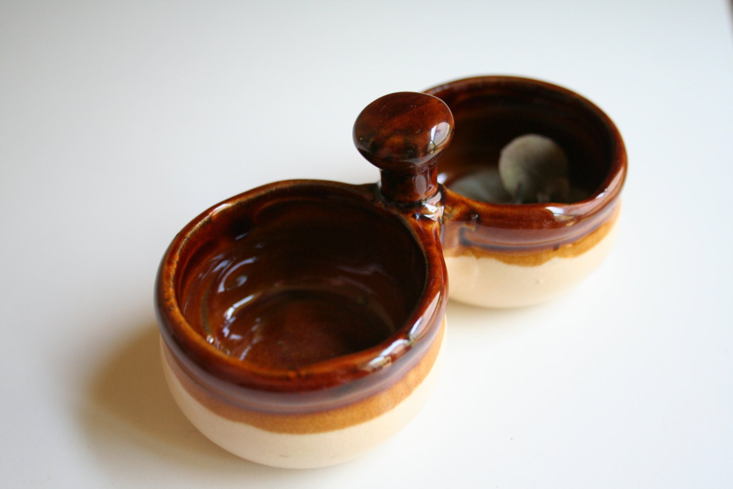 Vintage, Ceramic Spice Caddie, Salt and Pepper Mini Bowls, Kitchen, Cooking Tool, Gift, Collectible, Home Decor, Serving, Bridal, Wedding