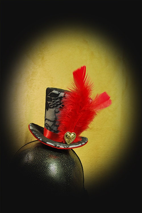 Burlesque, Gothic, Steampunk, Victorian, Showgirl, Mad Hatter, Mini Top Hat Black Lace, golden heart, red feathers