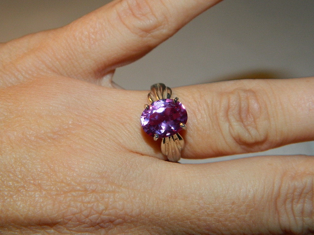 Alexandrite middle finger ring size 6. 5