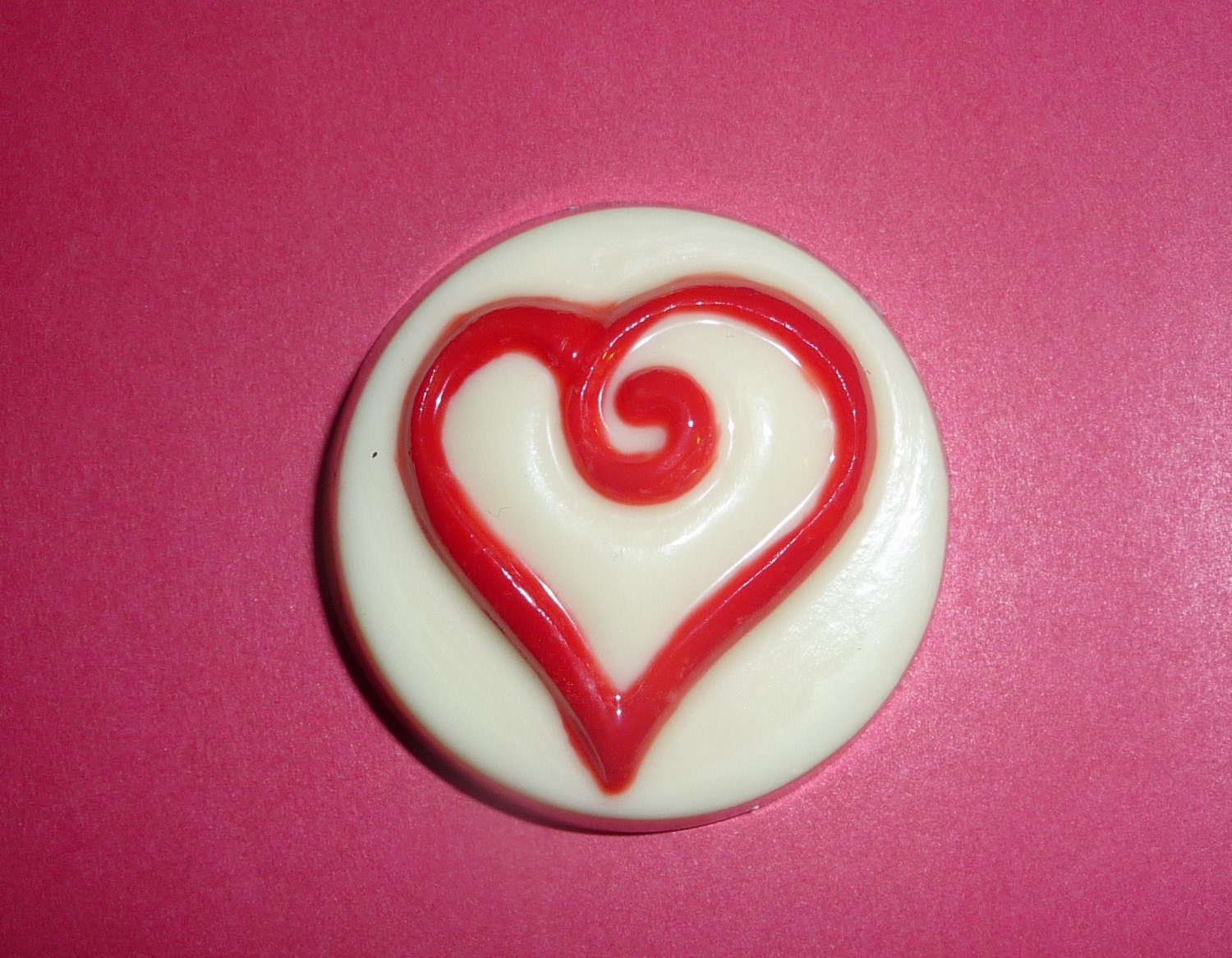 12 Heart Chocolate covered oreos - make great Valentines day or Anniversary gifts