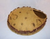 60 cm wide Large Pets cave "Safari" for big cat,pets cat bed,eco friendly, hand crafted