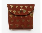 COIN PURSE // maroon suede with golden triangles