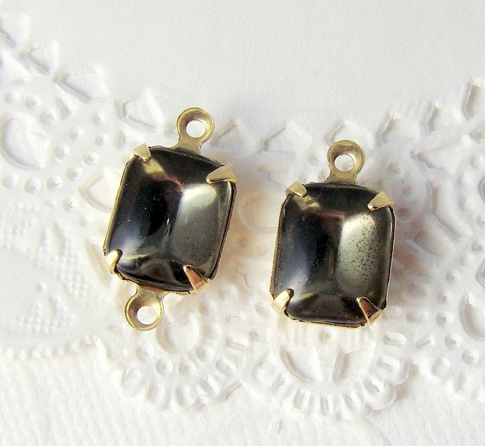 Black Diamond 10x8mm Octagon Jewels Vintage Glass Stones Brass Drop or Connector Settings - 4