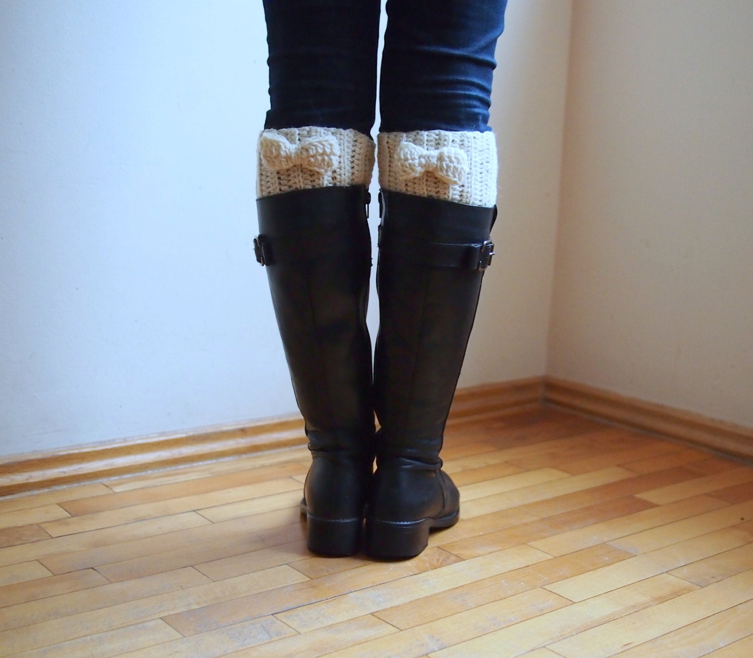 PDF crochet pattern Ribbed Boot cuff, bow legwarmers short socks - DIY tutorial - Quick and easy gift