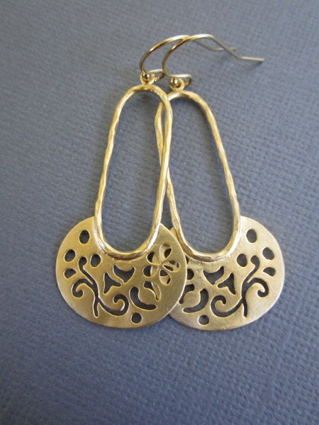 Long earrings, gold earrings, Dangle Earrings, Gold filigree earrings, Mother's day gift, Sister, Everyday earrings