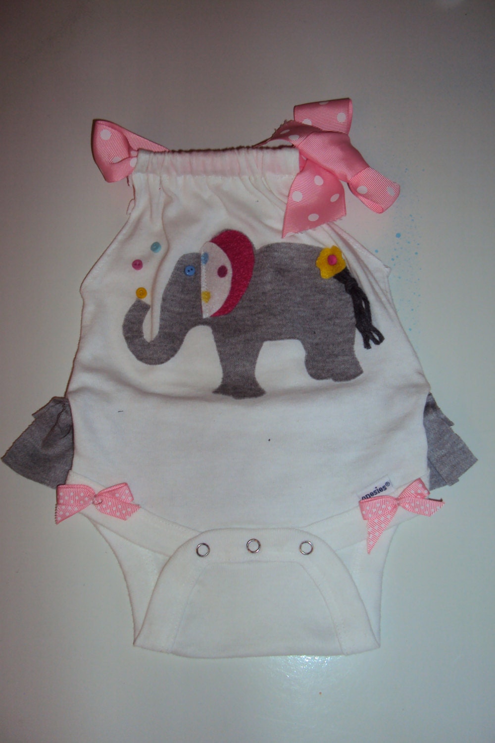 Elephant Romber Onesie, Take me to the zoo or just love Elephant. So adorable for your Baby Girl.