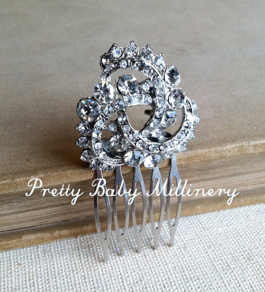 Bridal Hair Comb, Rhinestone comb, bridal comb, bridal hair accessories, 1960s, midcentury, mad men wedding accessory crystal