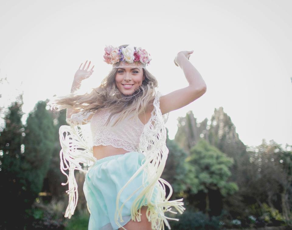 Vintage Rose - Soft Peony Rose Lace Crown