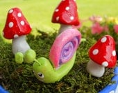 Garden Fairy Gnome Miniature Art Mushrooms Snail Planter