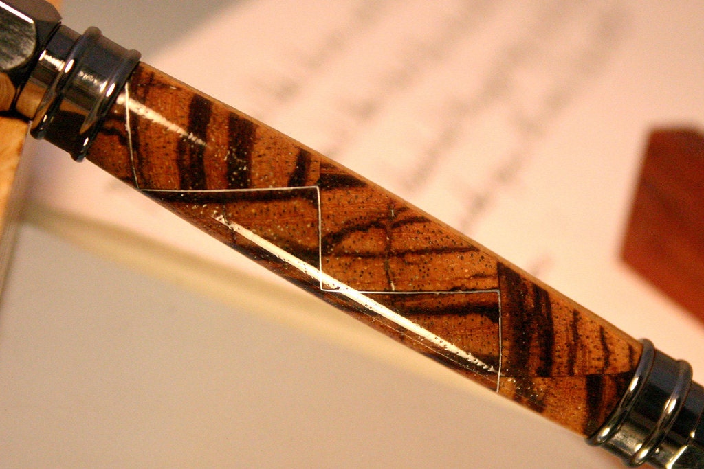 Wood Pen handcrafted zebra and oak woods with magnetic cap
