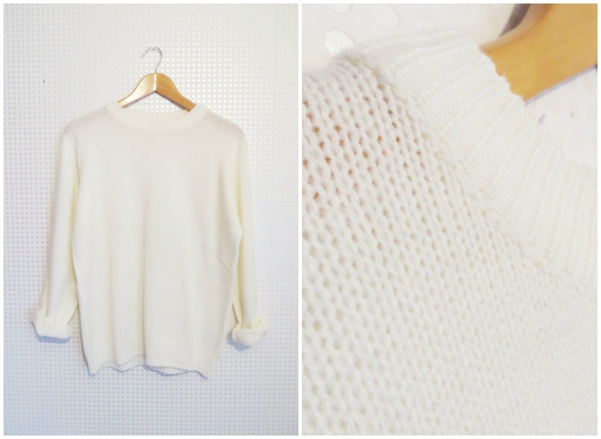 SALE // White Retro Damart Jumper // Oversized Boyfriend Knitted Sweater
