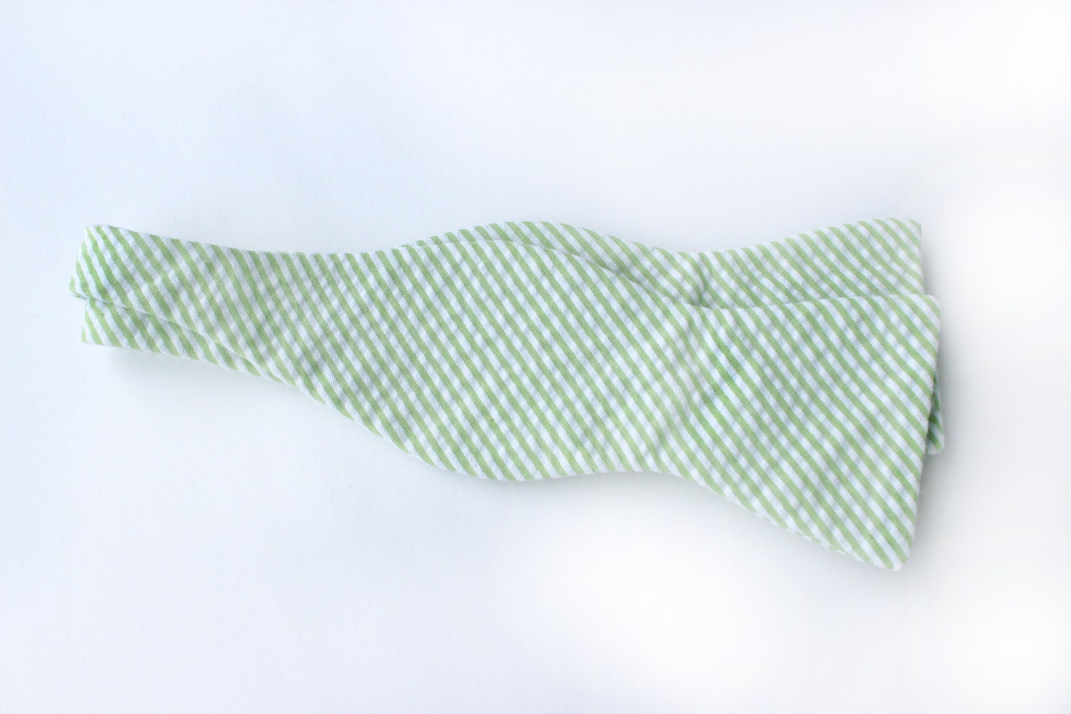 Bow Tie - Green Seersucker - Men's Self Tie - Freestyle Tie