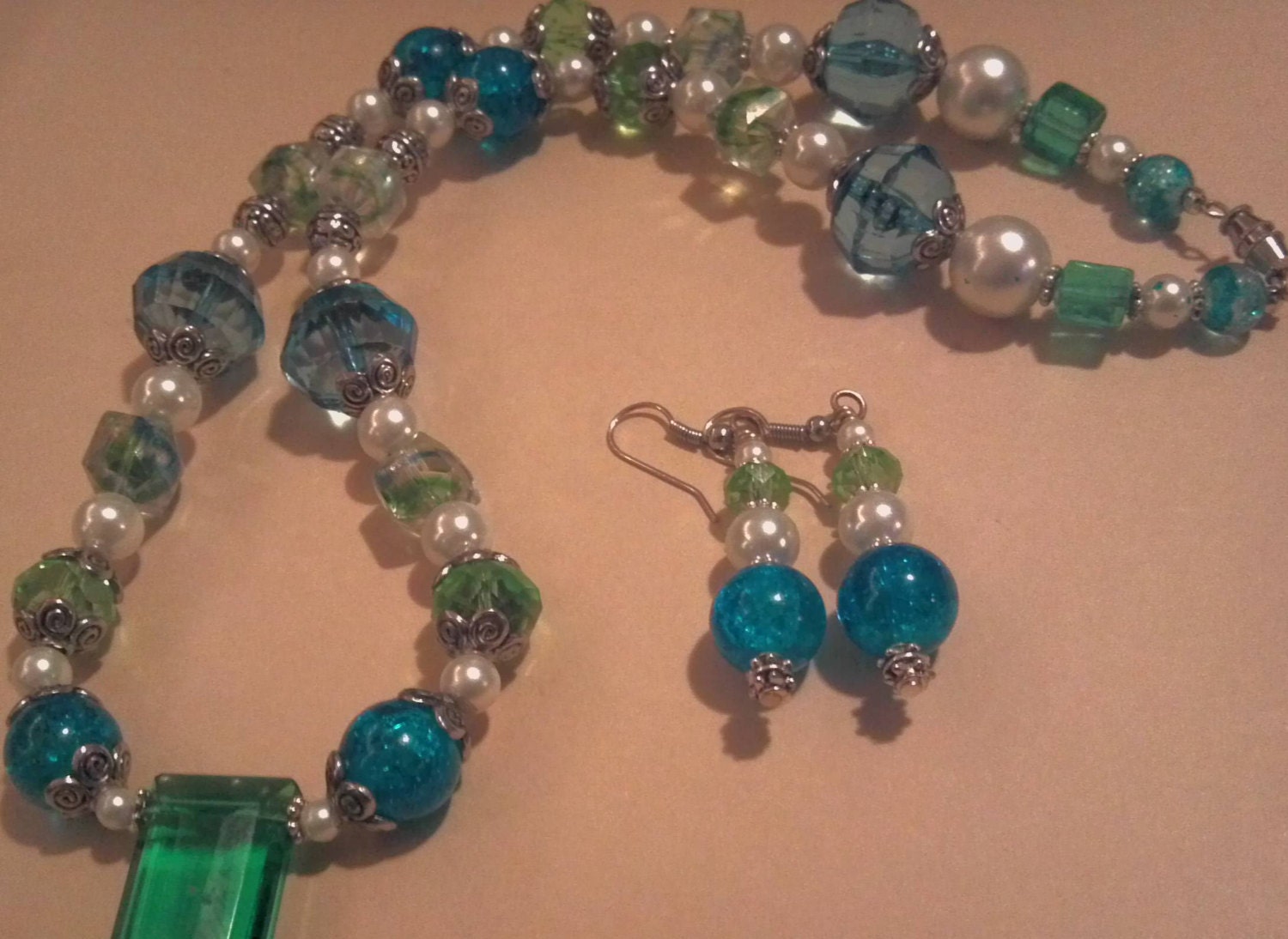 Spring Fling Necklace & Earrings Set