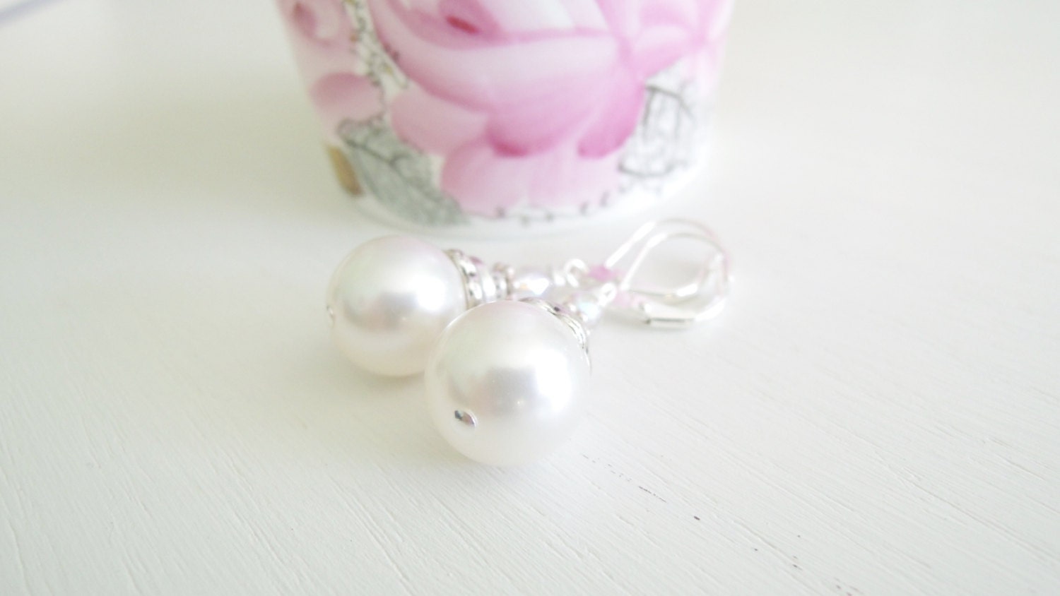 White Pearl Earrings Gatsby Style Swarovski Crystal Pearls Wedding Jewelry June Birthstone Pearl Jewelry Silver Lever Back Dangles
