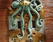 Green Steampunk Octopus Double Light Switch Cover, key chain holders. Animal, wall art, sculpture, wall decor, decorative arts. - SookeSculptures