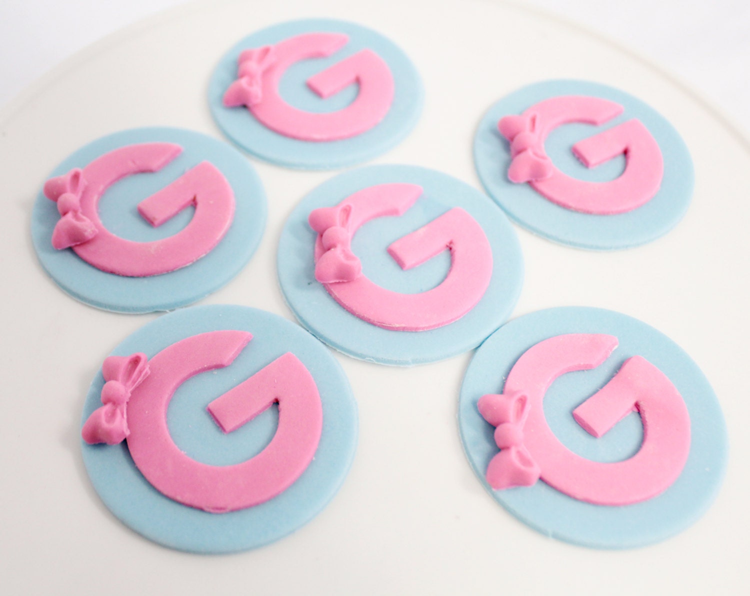 Edible fondant MONOGRAM Cupcake Toppers with BOWS -12 qty for bridal shower, baby shower, birthday cake, birthday party
