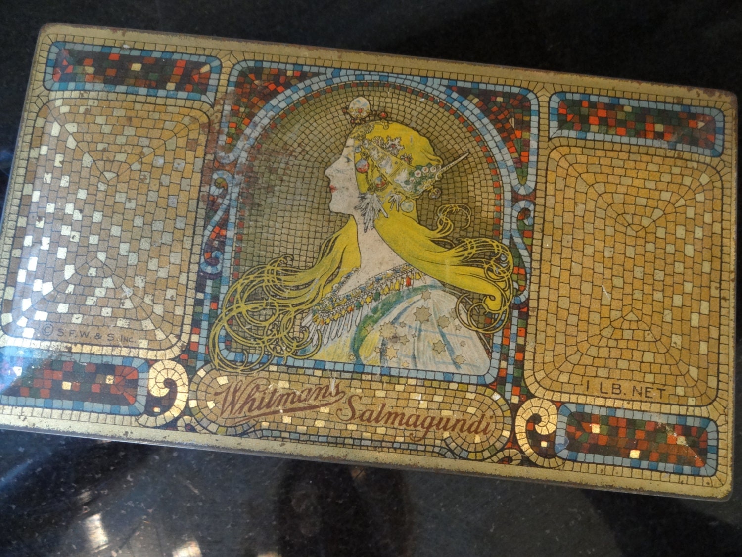 Vintage 1920s Whitman Salmagundi Candy Box Art Nouveau Chocolate Advertizing Tin