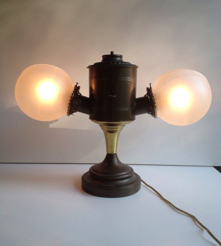 Double Globe Industrial Table Lamp