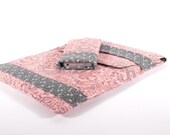 padded tablet cover, iPhone 4 4s pouch, matching set, iPad case, netbook sleeve, Samsung Galaxy Tab, phone sleeve, slip, pink, gray, paisley