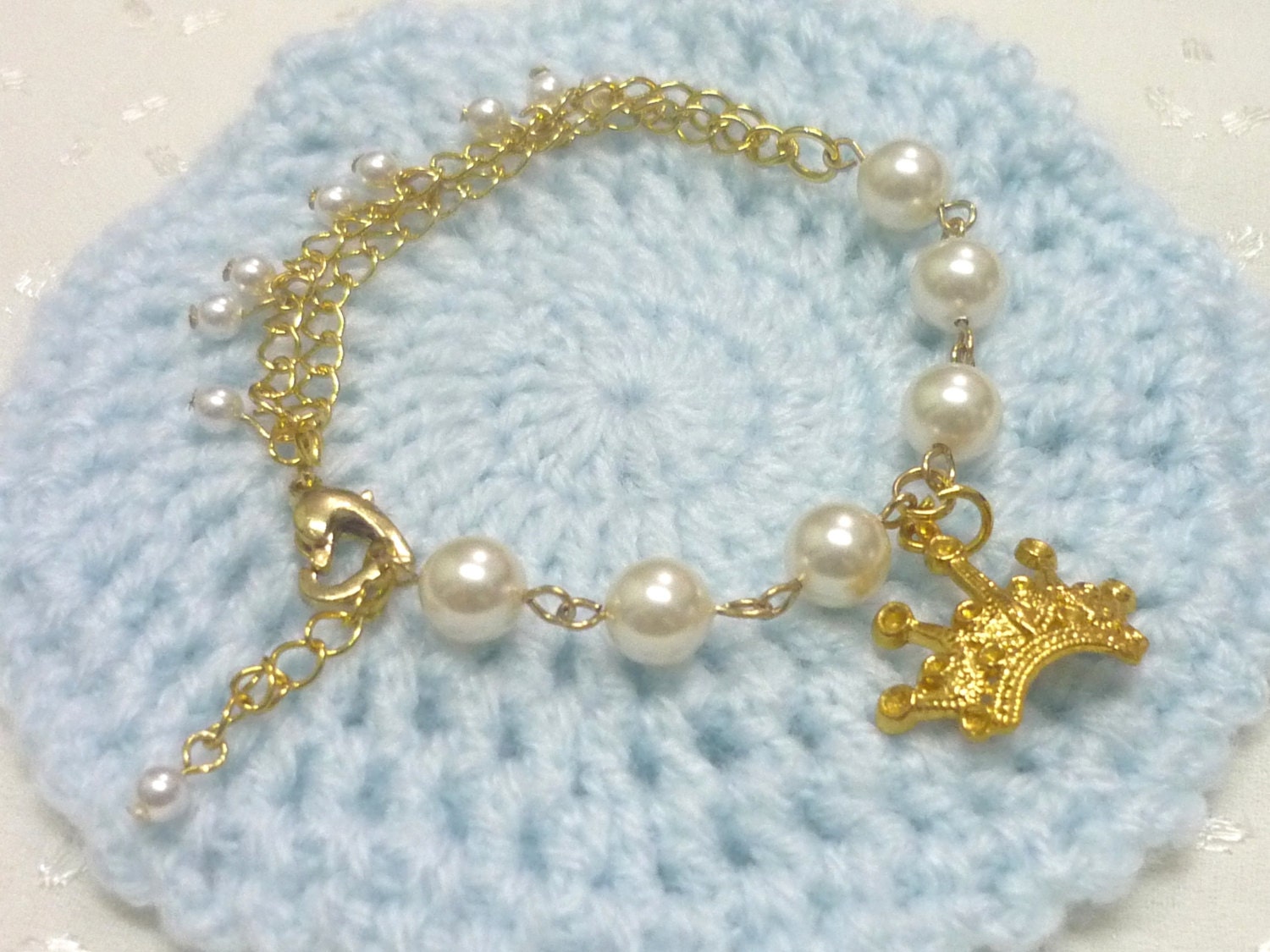 Swarovski Pearl Crown Charm Bracelet Gold Jewelry Gift for Girl Sister Daughter Mom