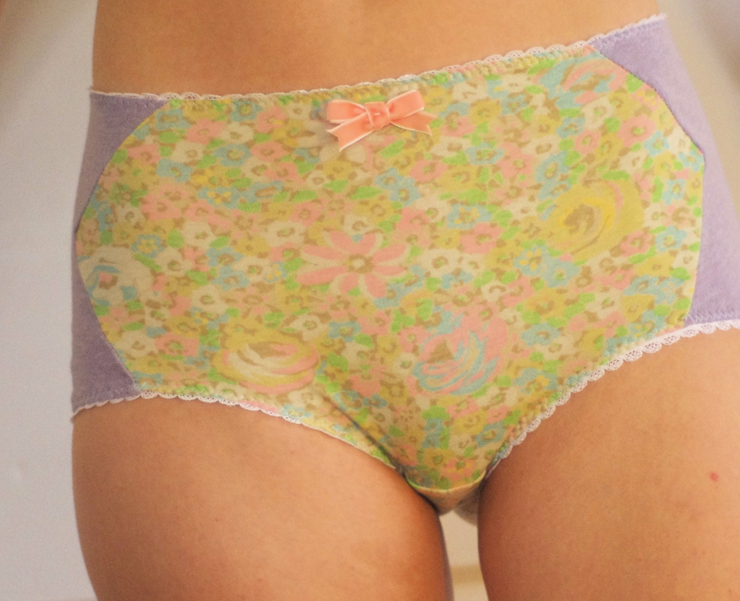 Retro Floral Trapeze Panty - High-Waisted Lingerie