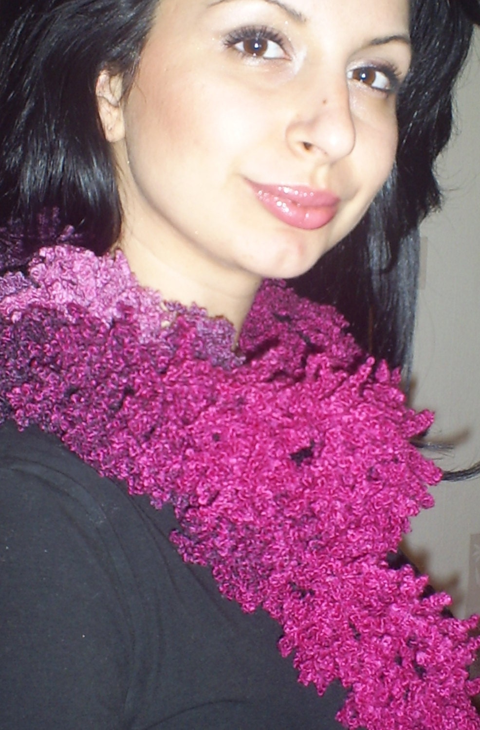 Ruffled scarf,Knitted scarf shaggy scarf, knitted scarf unique, burgundy and magenta knit scarf winter warm scarf, ladies' scarf
