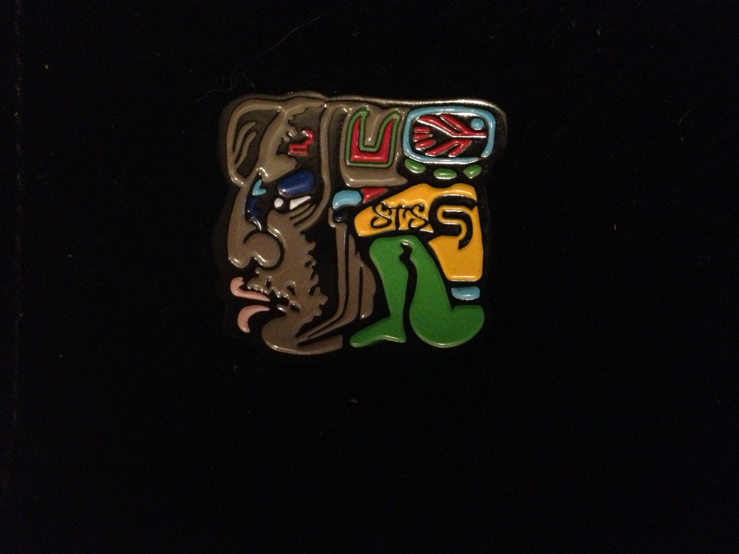 STS9 TRIBAL 9 hat pin