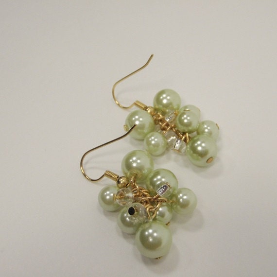 Glass Pearl Cluster Dangle Drop Earrings - Wedding Bridal Bridesmaids Fashion Jewelry Gifts