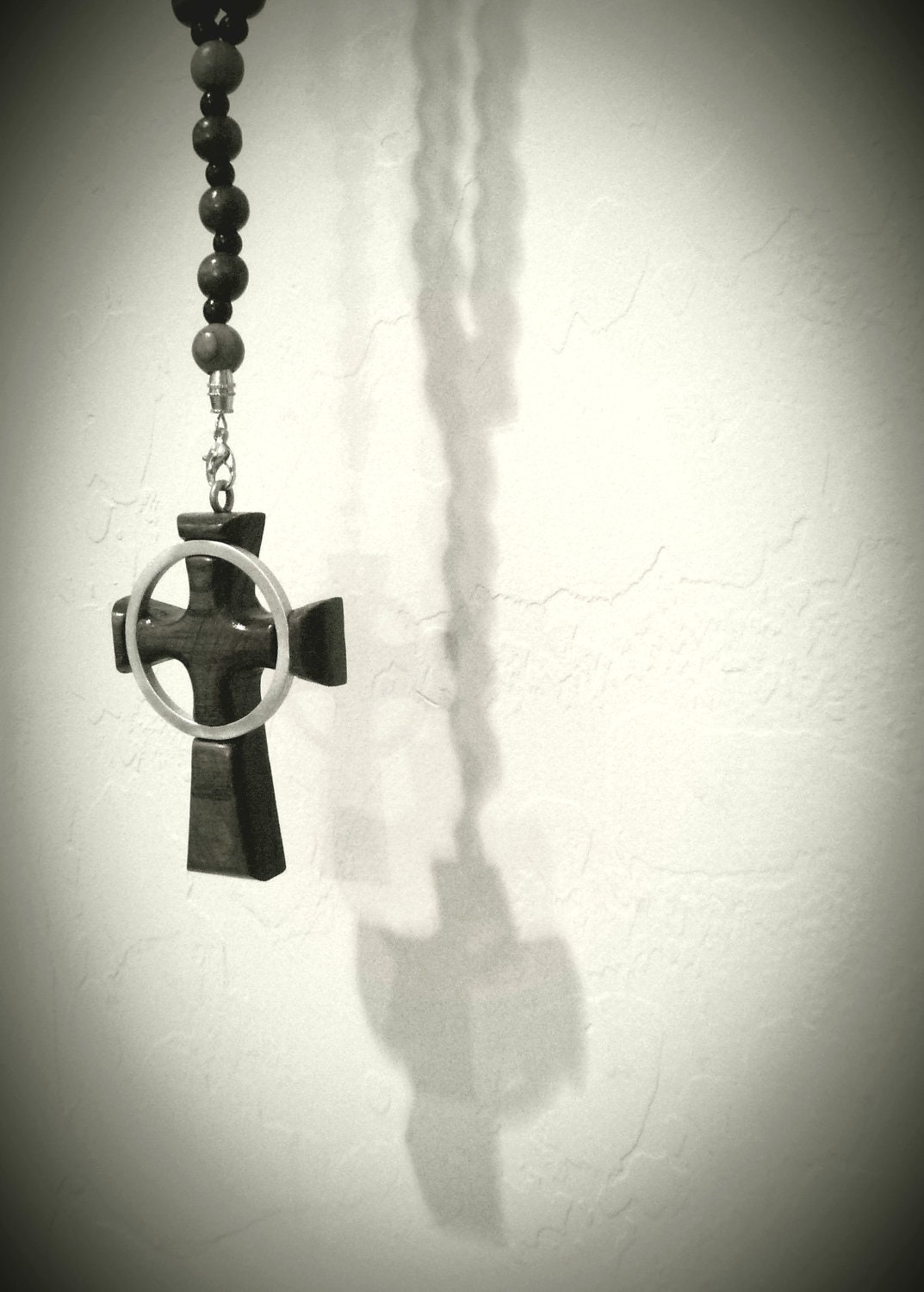 Boondock Saints Rosary, Celtic Cross.. AMAZING PRICE and QUALITY.. Don't Miss Out...