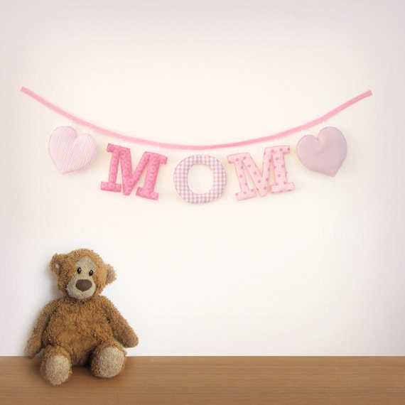Handmade 'MOM' Fabric Garland Il_570xn