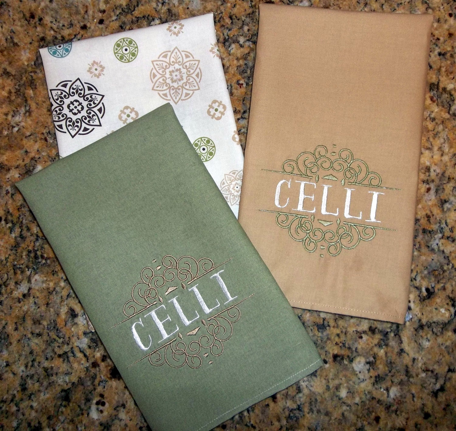 Monogrammed Kitchen Dish Cloth Towel Set, Personalized Wedding Shower Gift with Monogram