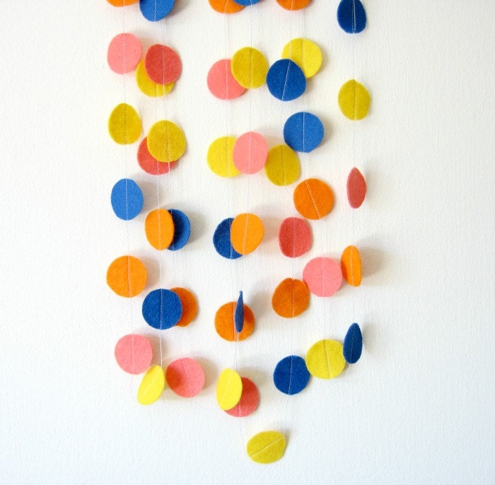 Colorful Circle Felt Garland - home decor, felt bunting, circus garland banner, birthday decorations