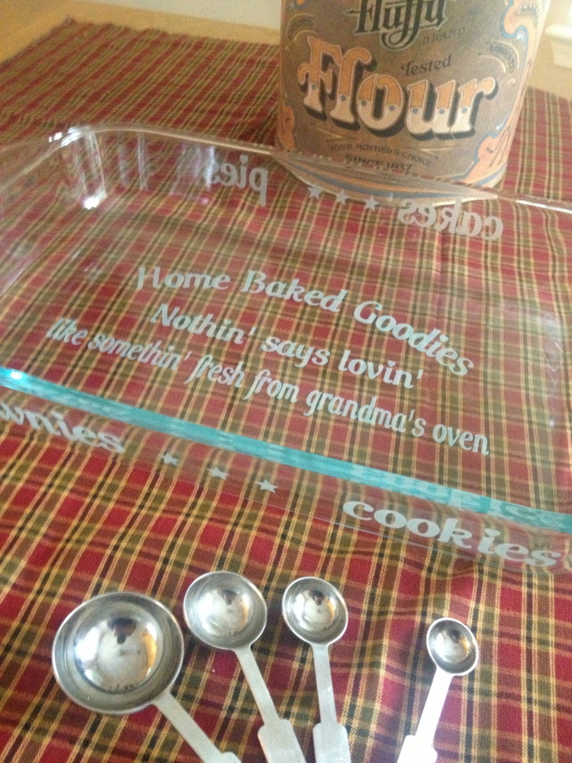 Mother's Day  2QT Pyrex  -  Etched Baking Dish for Grandma, Mom, NANA, Granny