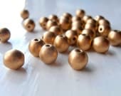Gold Dust - 6mm matte gold round druk beads (30), gold round beads, czech glass beads