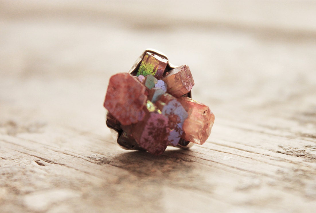 Silver ring with quartz gemstone-orange-irregular-high fashion