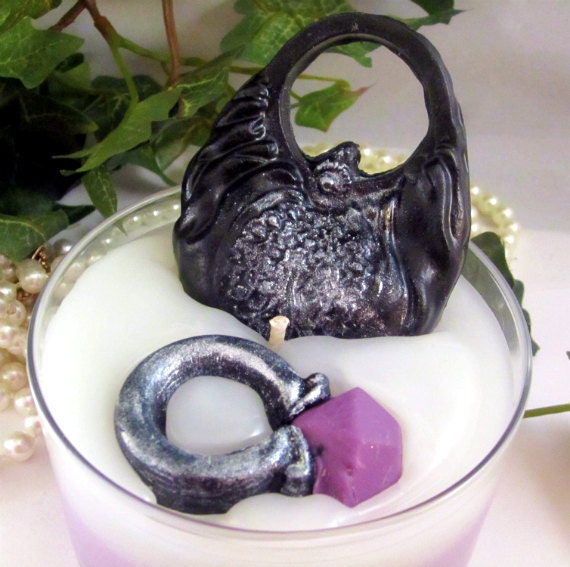 Scented Handbag and Ring Candle - Silver