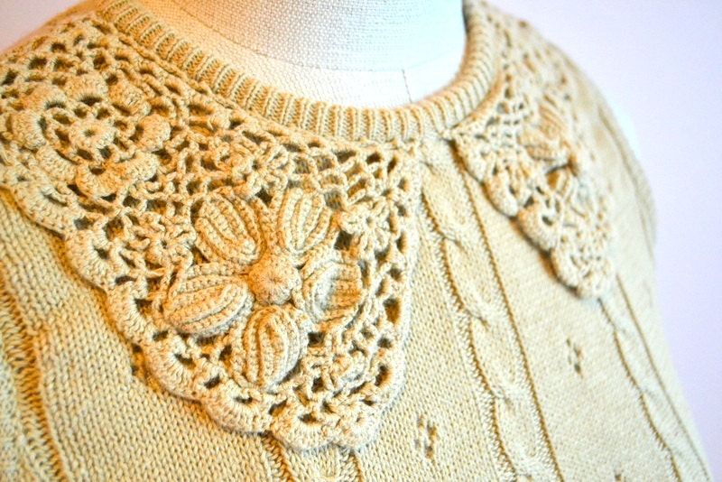 1980s sweater / 80s peter pan collar /  sleeveless swweater / Lord Isaacs sweater