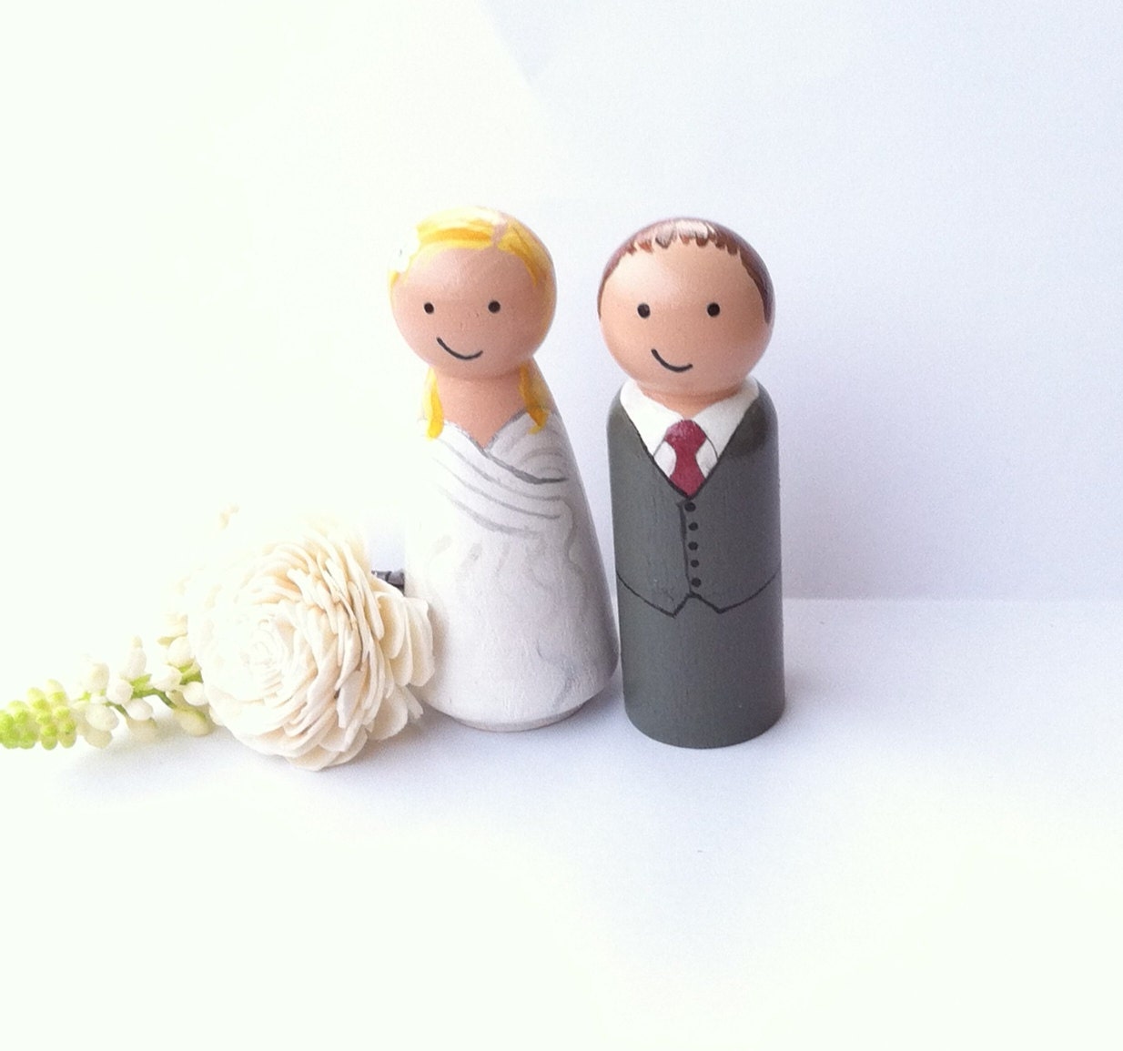 Wedding Cake Topper - 2 pegs (jumbo size)