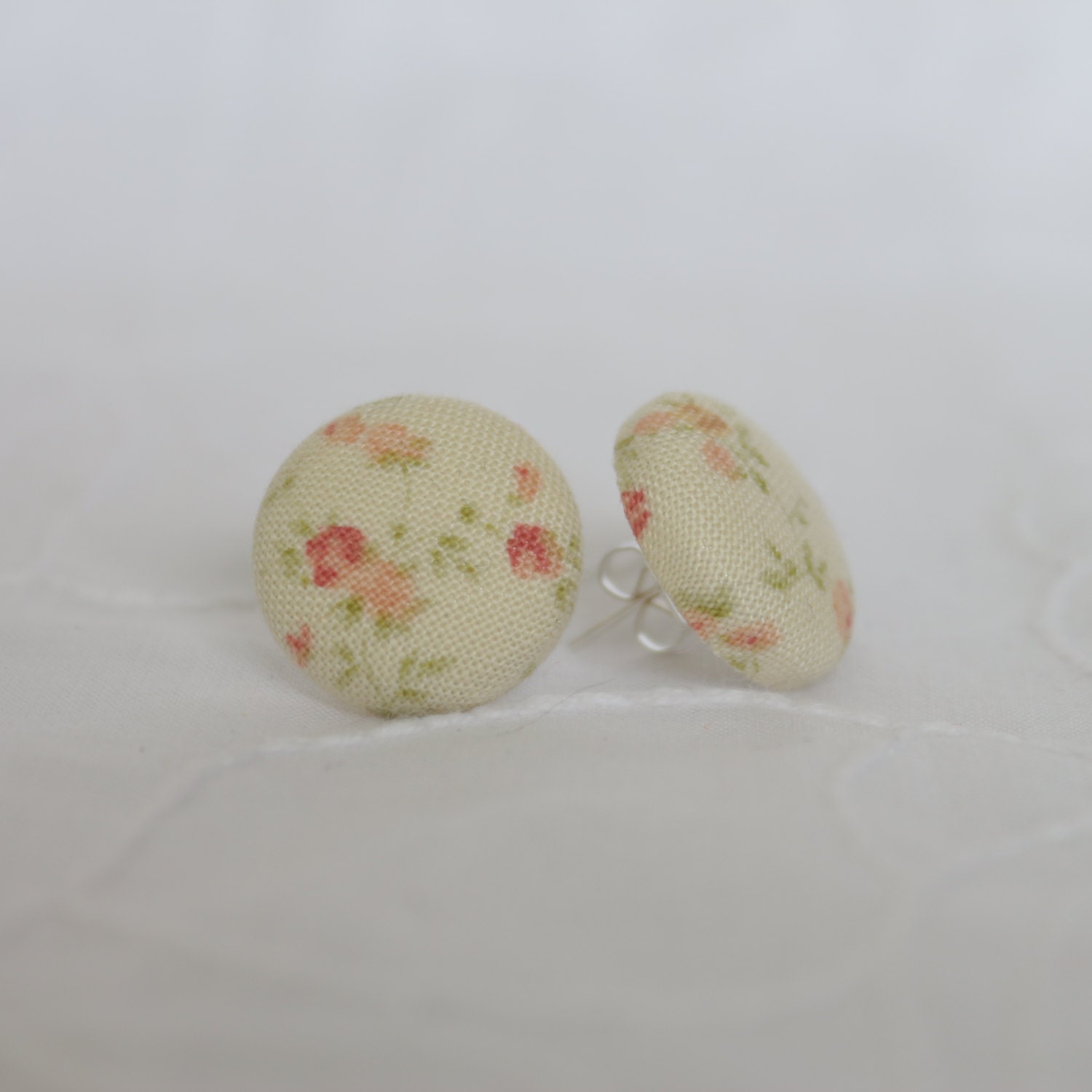 Floral Vintage fabric covered button earrings