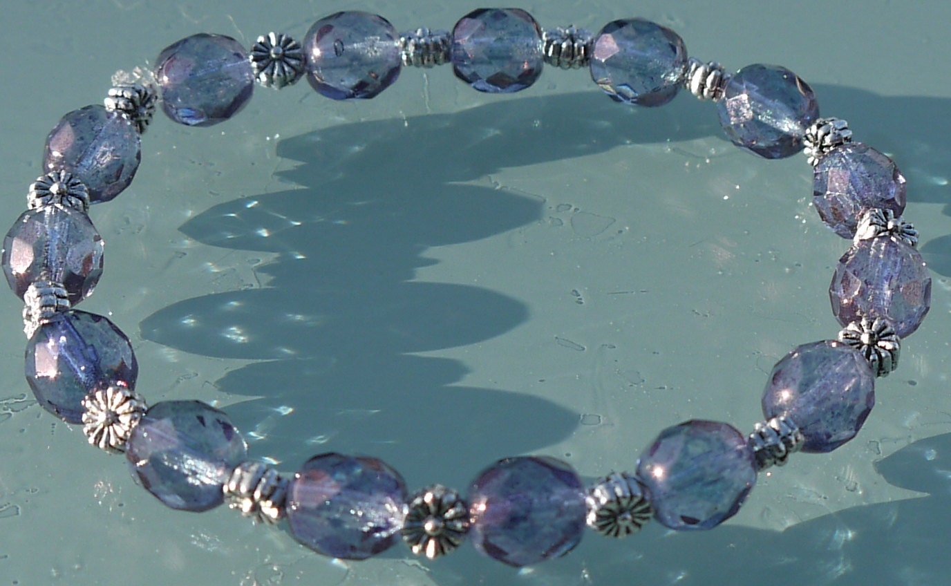 Handmade purple czech glass and daisy bracelet