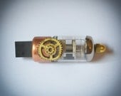 USB Steampunk  flash memory Vacuum Tube 8 Gb
