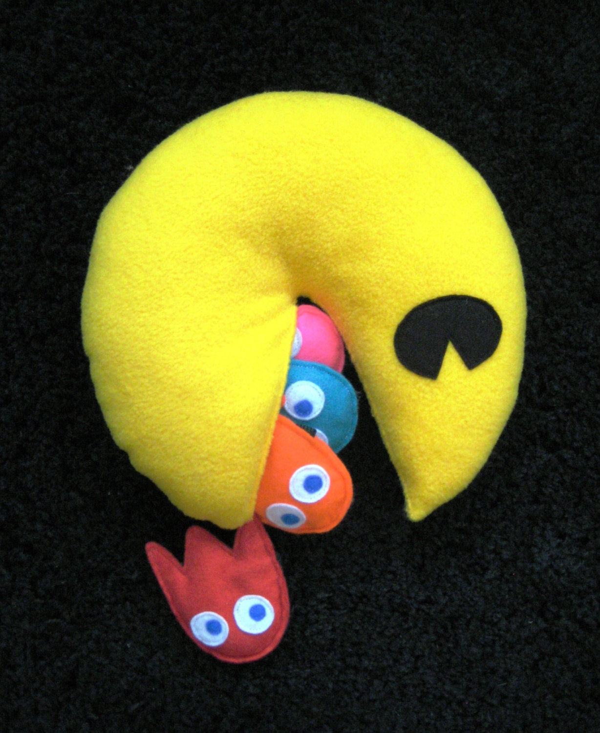 Pacman with Pac-Dots and Ghosts
