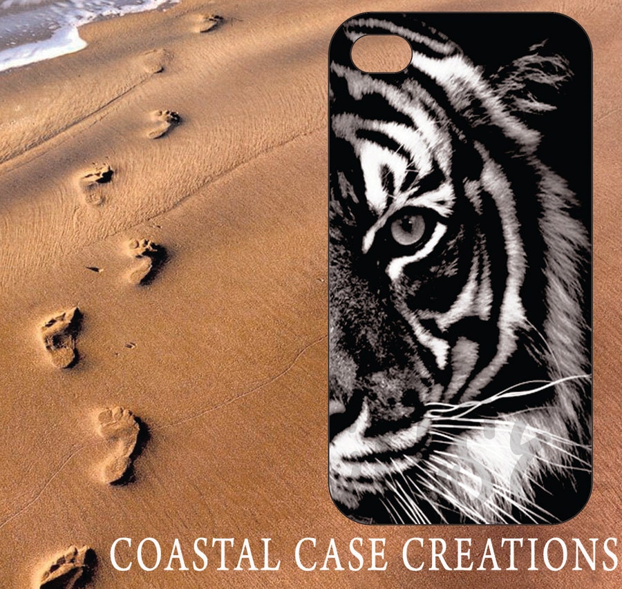 Apple iPhone 4 4G 4S 5G Hard Plastic Cell Phone Case Cover Original Trendy Stylish Black and White Tiger Face Design