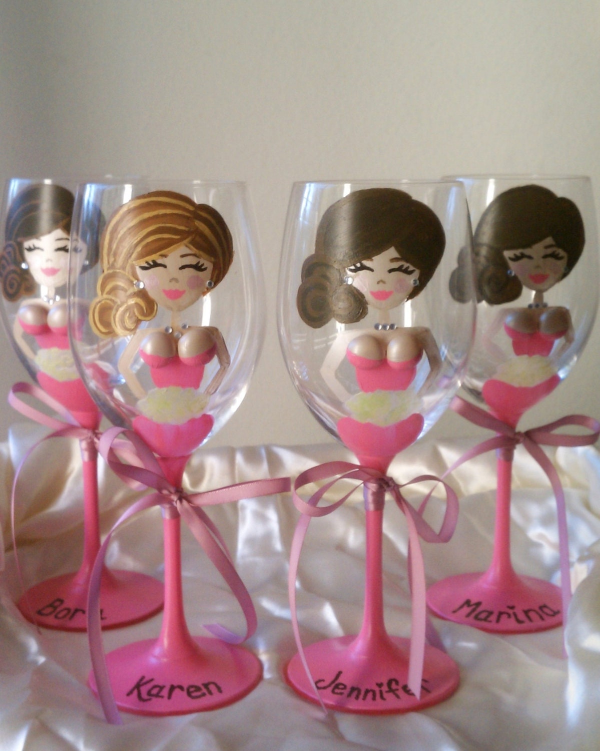 Customized Bridesmaid & Special Occasion Wine Glasses