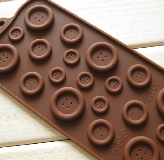 Cake Mold 15-Buttons Chocolate Mould  Flexible Silicone Mold For Handmade Soap Candle Candy Chocolate Cake Fimo Resin Crafts