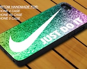 Nike Just Do It Glitters - iPhone 4 / 4s or iPhone 5 Case - Hard Case Print - Black or White Case - Please leave message