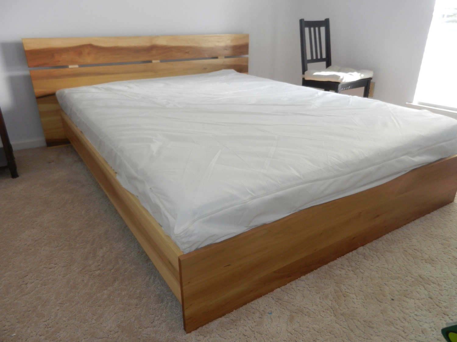 Contemporary Platform King Bed