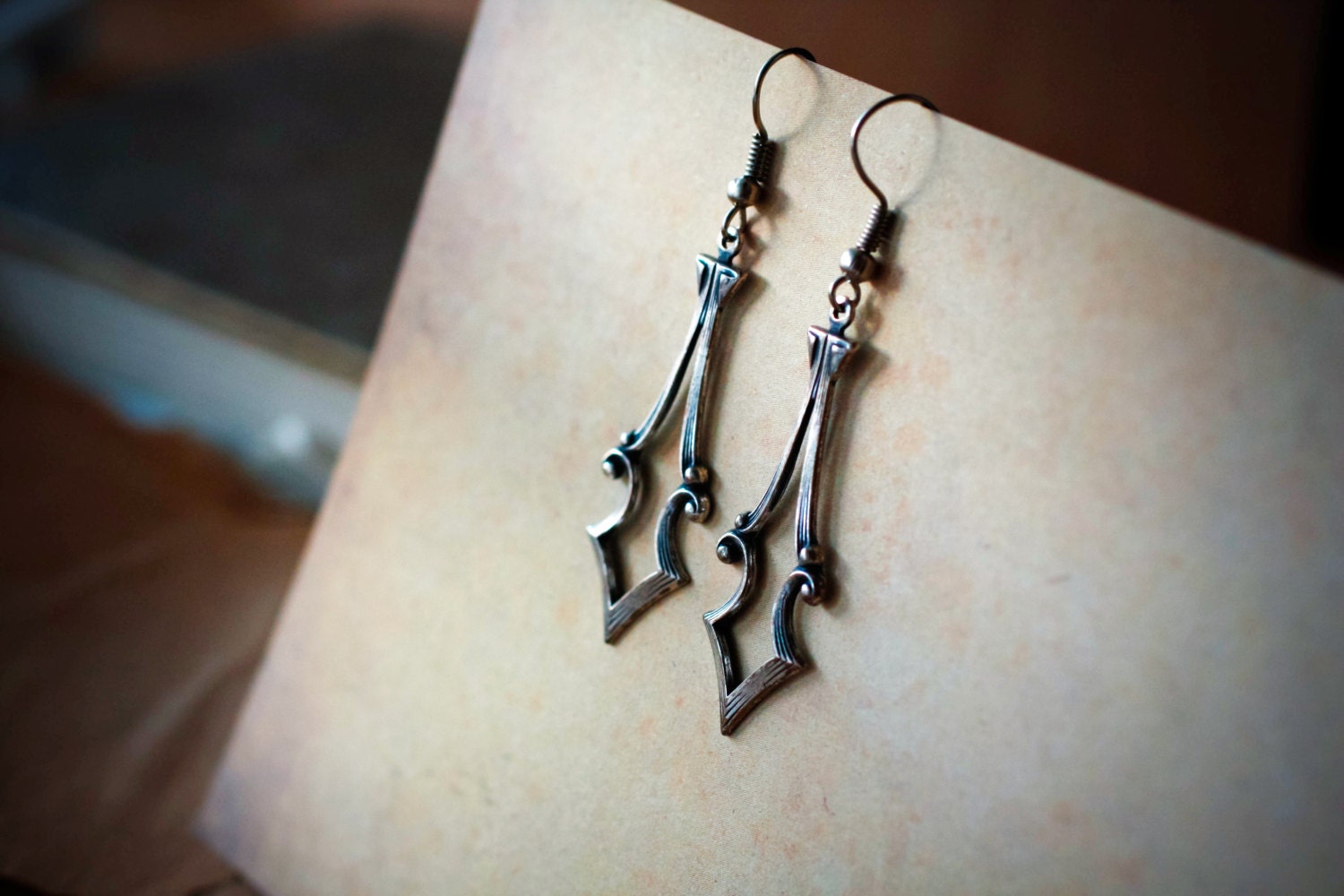 Clock hands earrings